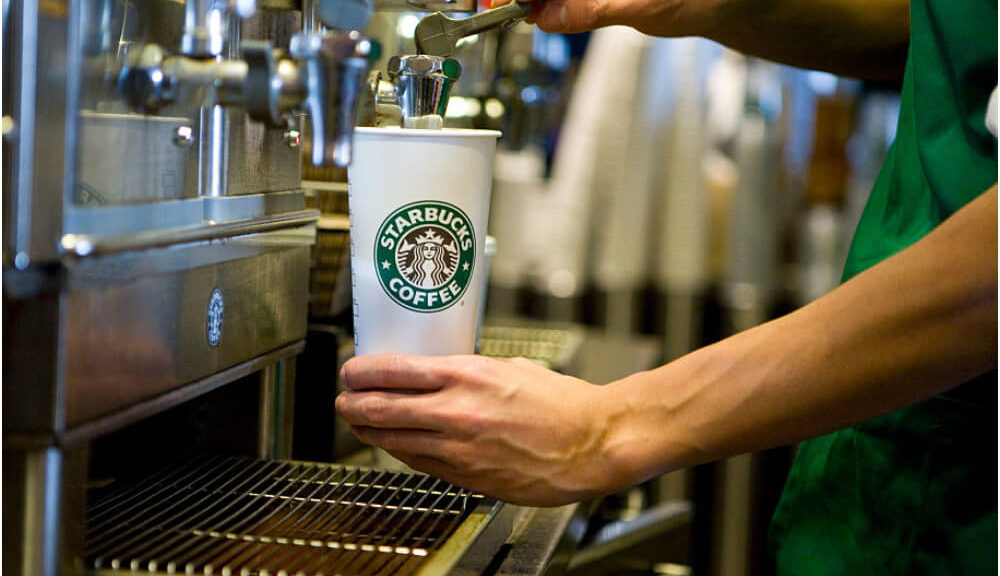 4 Strict Odd Rules That Starbucks Baristas Must Follow TravelFiber 4-strict-odd-rules-that-starbucks-baristas-must-follow-travelfiber